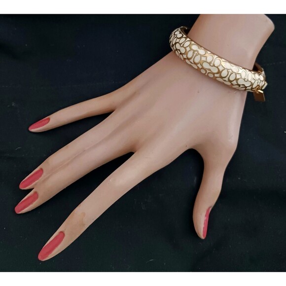 VTG Coach Cream/Gold C Logo Enamel Snap Clasp Bangle Bracelet Logo Charm Dustbag - Picture 6 of 10